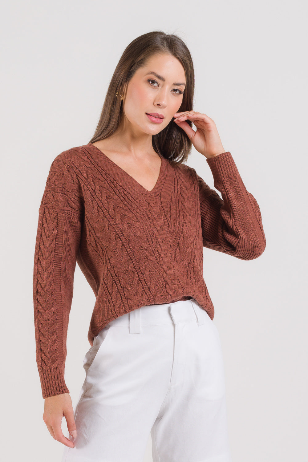 Blusa em Tricot Decote V com Tranças - Eliane