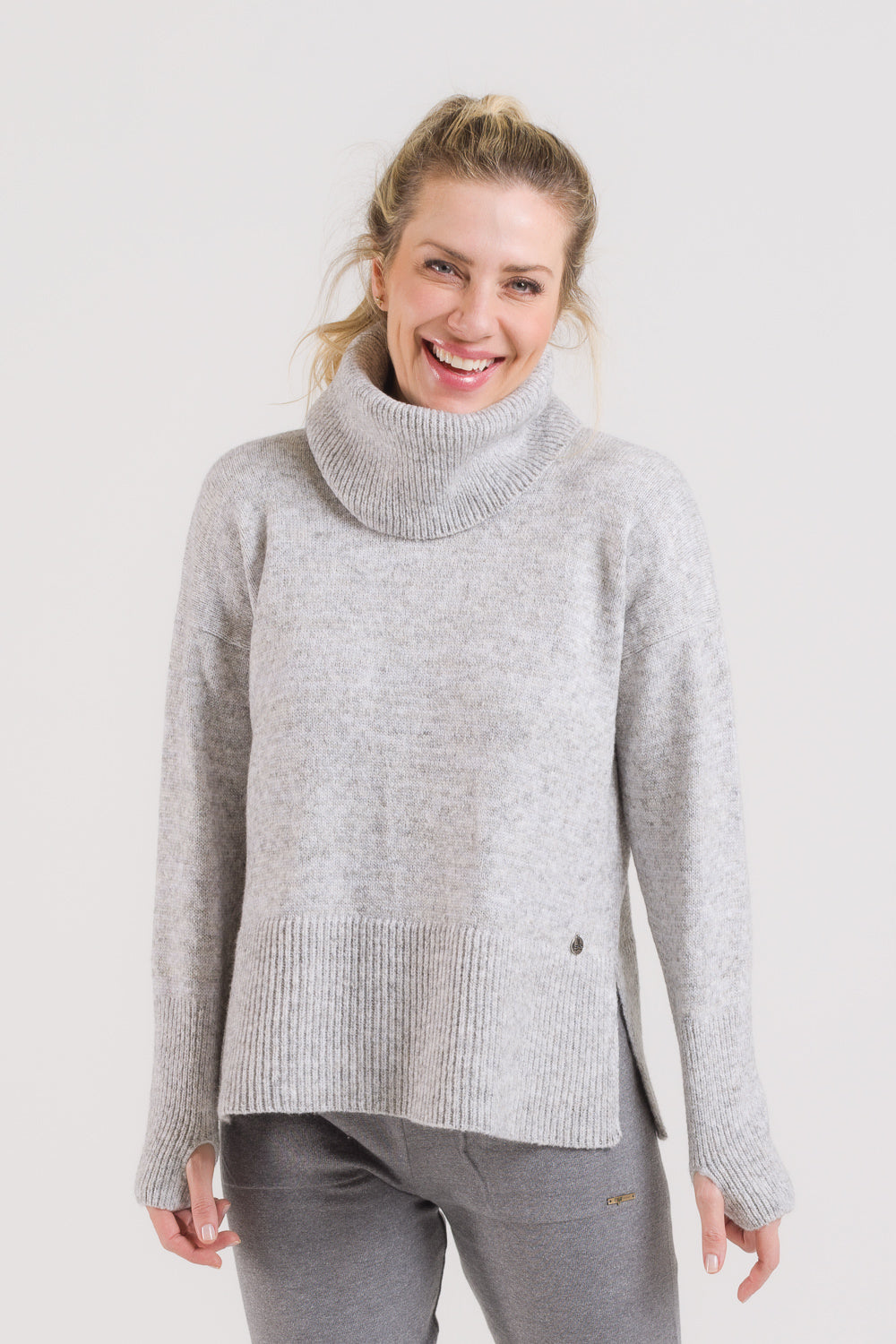 Blusa em Tricot com Gola Avulsa - Leandra