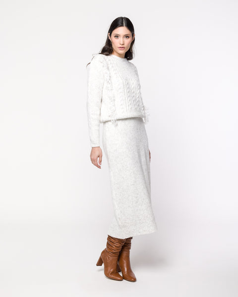 Saia em Tricot com Fenda - Bianca com comprimento midi