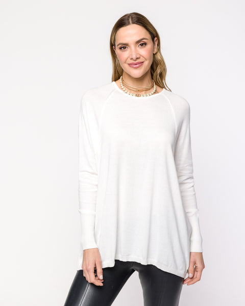 Blusa Tricot Ampla - Rita com decote redondo e modelagem ampla
