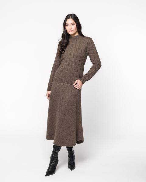 Blusa em Tricot Canelada - Martina com decote redondo