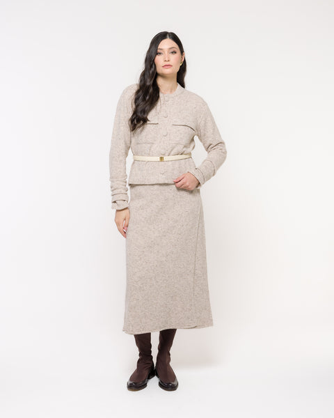Conjunto em Tricot - Maria Cecília (Blusa + Bomber + Saia) com decote redondo e comprimento midi
