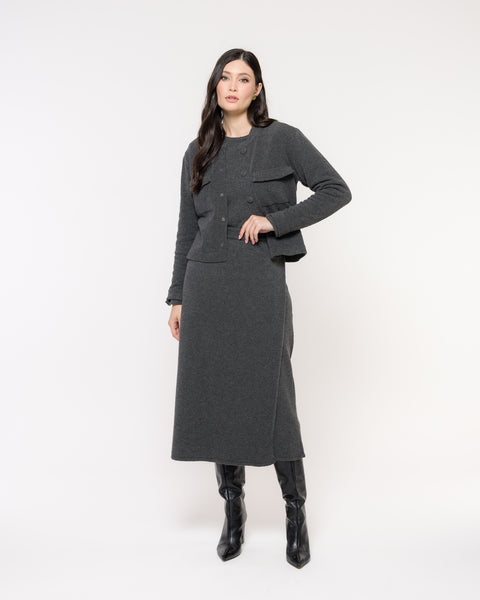 Saia em Tricot Envelope - Maria Cecilia com comprimento midi