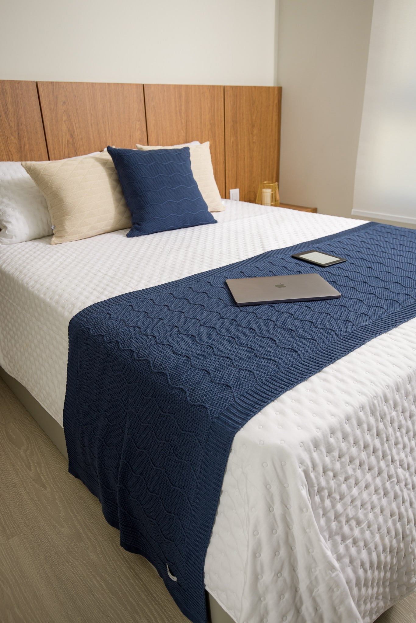 Peseira Olivia - Solteiro