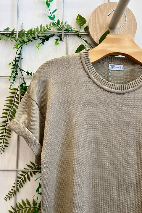 Vestido Tricot T-shirt com decote redondo e modelagem ampla