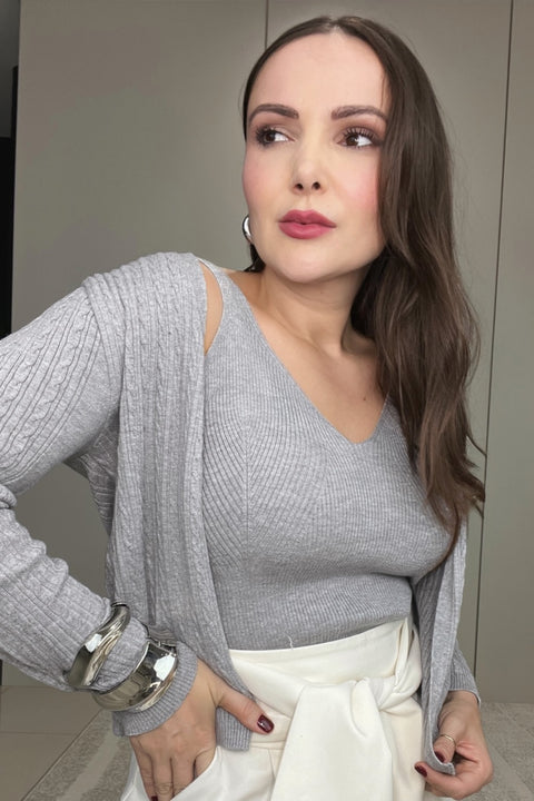 Regata tricot - Melissa com decote V e alças largas
