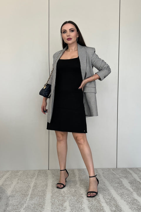 Vestido Amanda - Tubinho decote quadrado