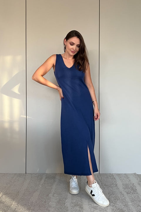 Vestido tricot com fenda frontal - Antônia