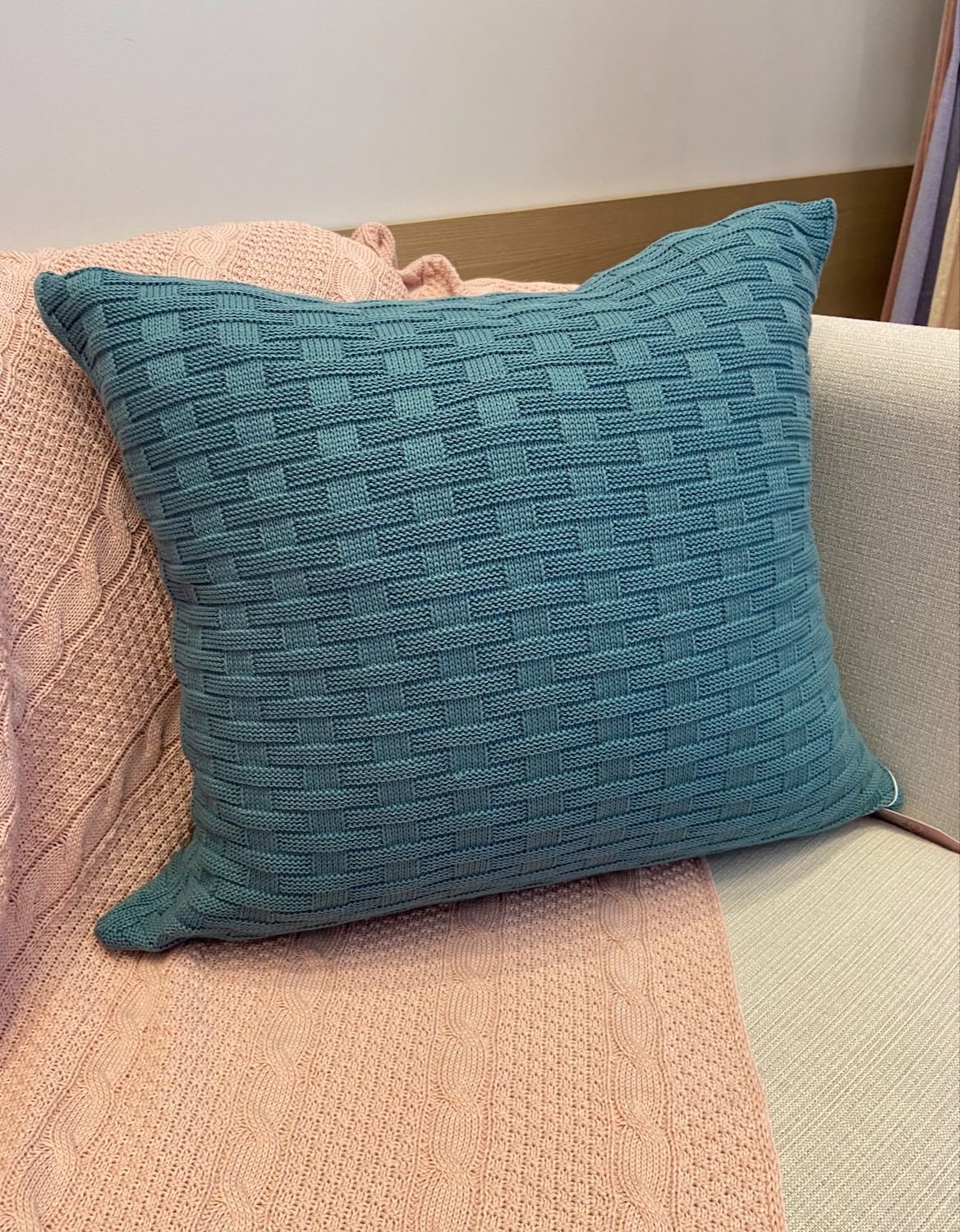 Capa de Almofada Quadrada em Tricot - Isabel