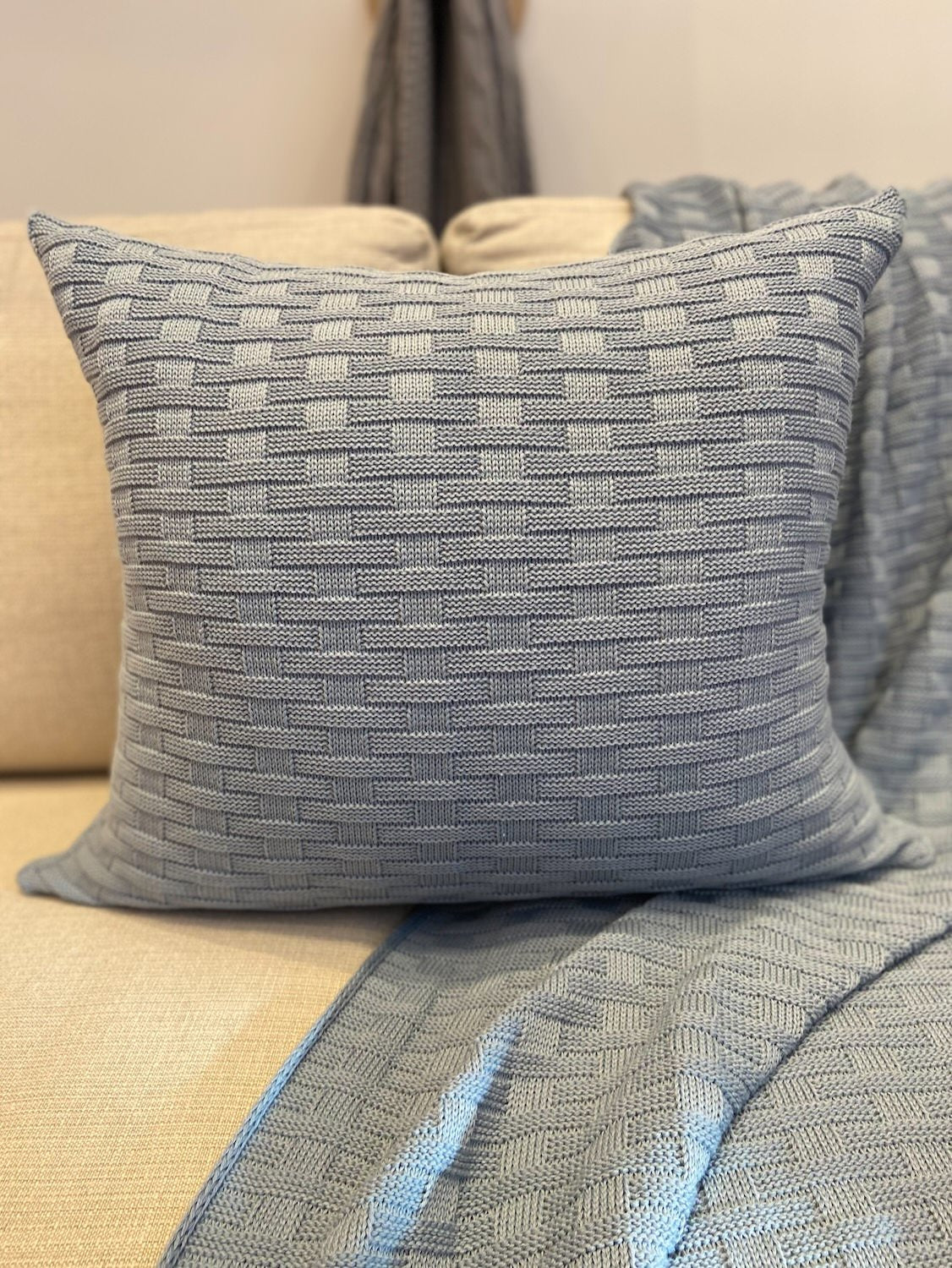 Capa de Almofada Quadrada em Tricot - Isabel