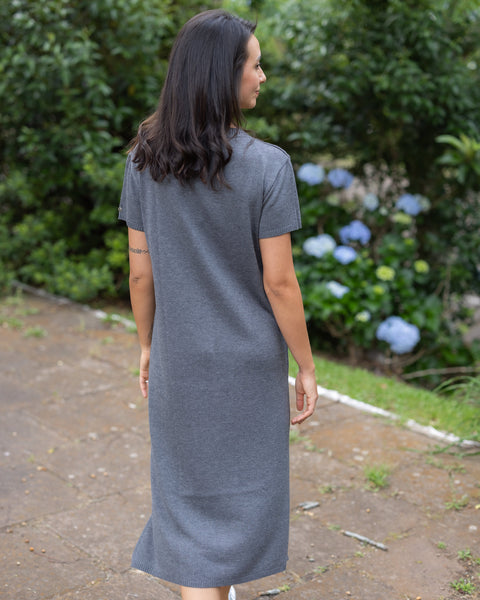 Vestido em tricot - Luna com decote redondo e modelagem solta