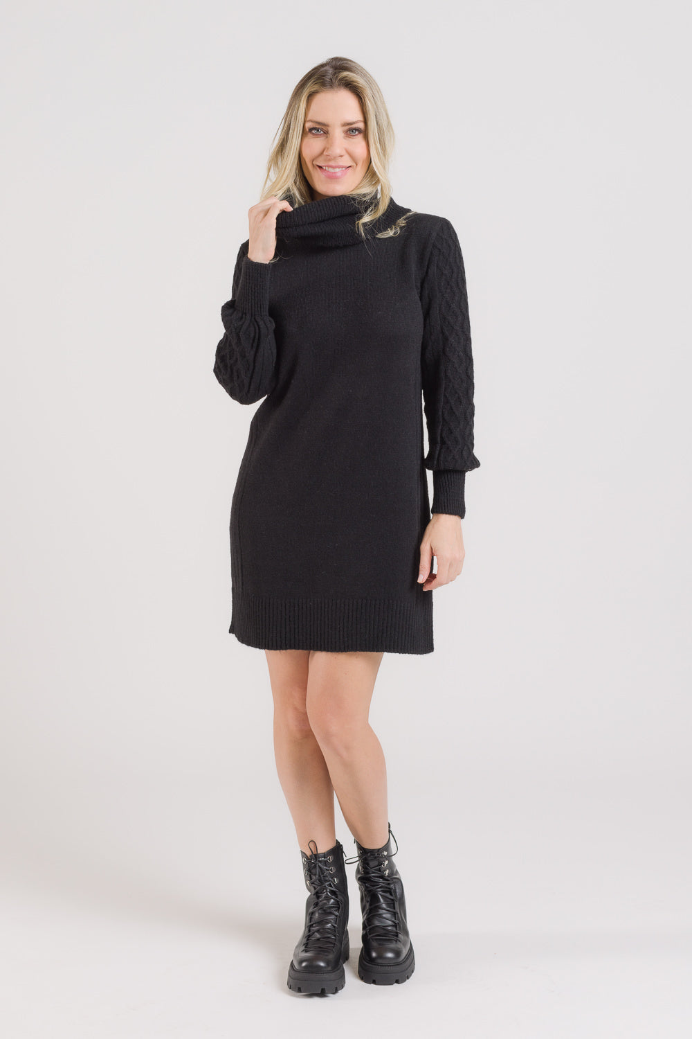 Vestido em Tricot com Manga Bufante - Vitória