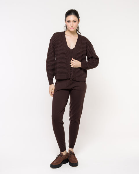 Casaco em Tricot Bubble - Marta com modelagem ampla e textura em alto relevo