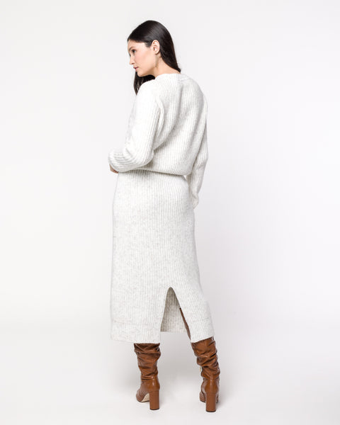 Saia em Tricot com Fenda - Bianca com comprimento midi