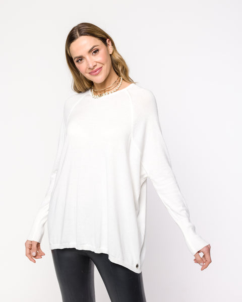 Blusa Tricot Ampla - Rita com decote redondo e modelagem ampla