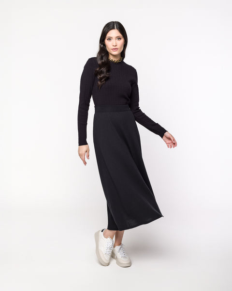 Blusa em Tricot com Tranças - Liz com gola redonda