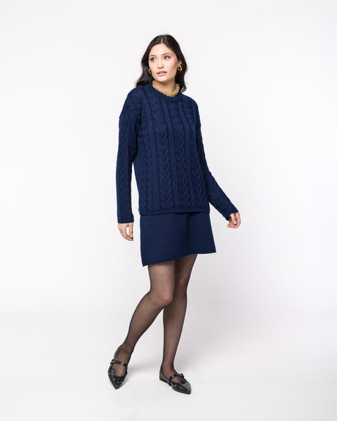 Blusa em Tricot com Tranças - Cristina com gola redonda