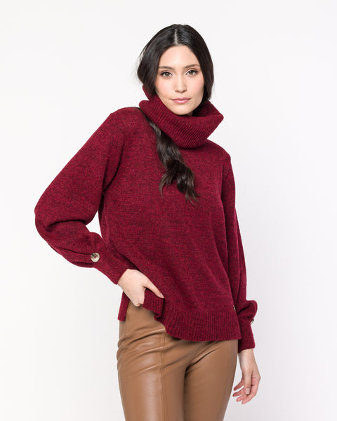 Blusa em Tricot com detalhe no Punho - Livia com gola alta