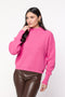 Blusa Tricot Gola Chaminé - Yasmin com modelagem ampla