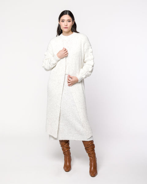 Casaco em Tricot Amplo - Virgínia com comprimento midi e modelagem ampla