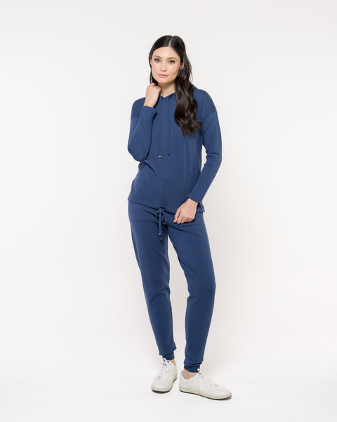 Blusa Tricot Capuz - Catarina com modelagem ampla, peça do conjunto Catarina