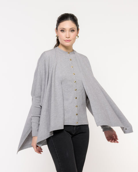Capa em Tricot - Michele com modelagem ampla