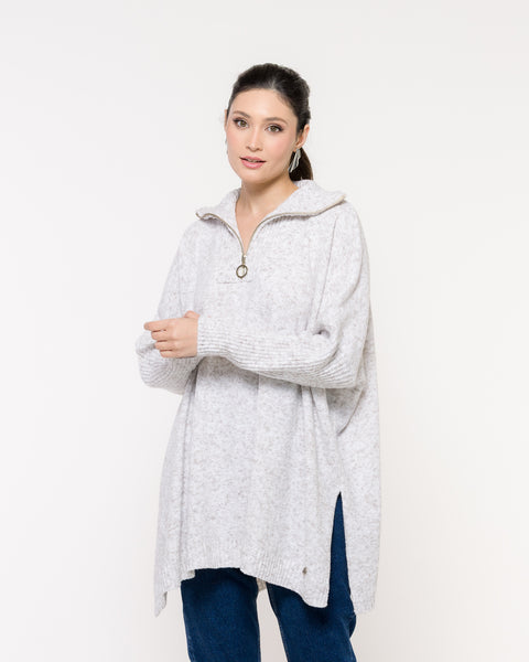 Capa em Tricot - Fabiana com modelagem ampla
