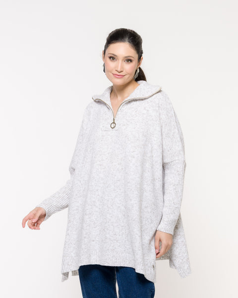 Capa em Tricot - Fabiana com modelagem ampla