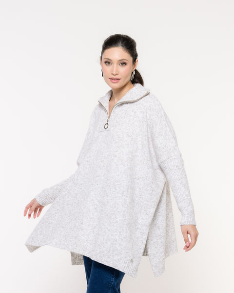 Capa em Tricot - Fabiana com modelagem ampla