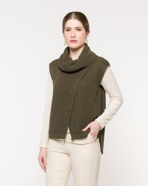 Colete em Tricot gola Boba - Paula