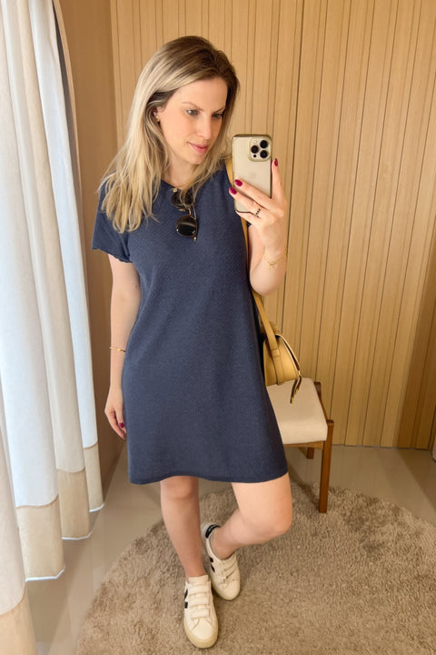 Vestido Tricot - Capri com decote redondo e modelagem evasê