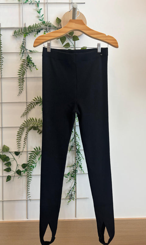 Calça em Tricot Fuseau Canelada - Julia