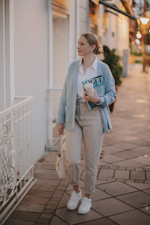 Casaco Tricot Amplo - Pati com modelagem ampla e bolsos frontais