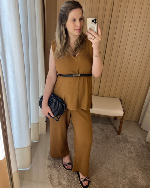 Conjunto em Tricot - Florença (Regata + Calça) com decote V
