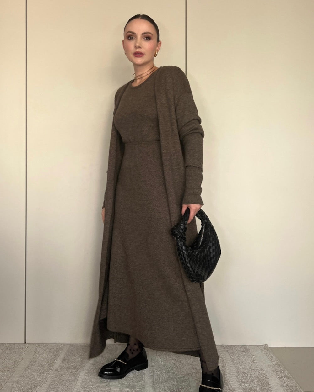 Conjunto em Tricot Londres ( Blusa + Saia + Casaco)