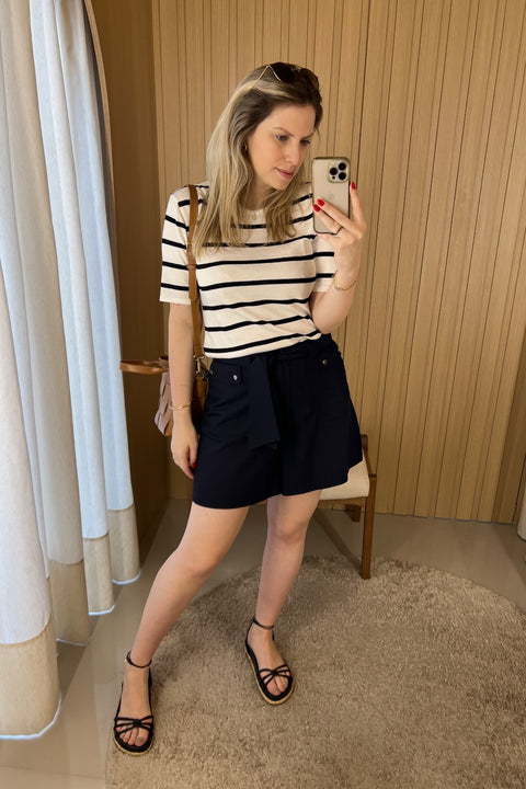 Blusa T-shirt listrada Tricot - Maísa com decote redondo e manga posta