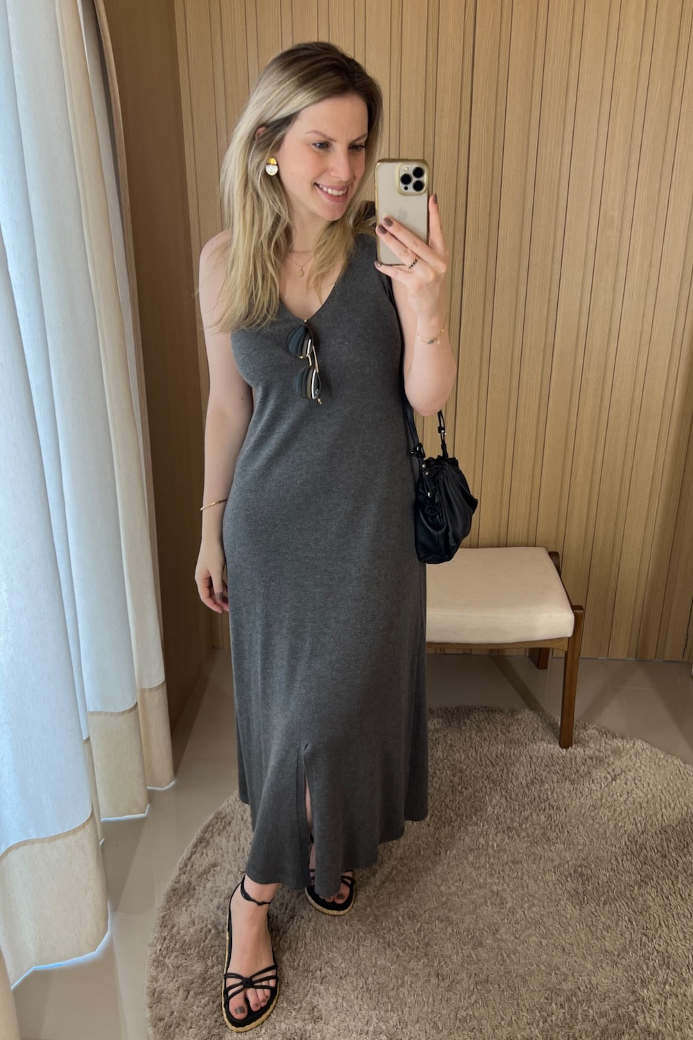 Vestido tricot com fenda frontal - Antônia