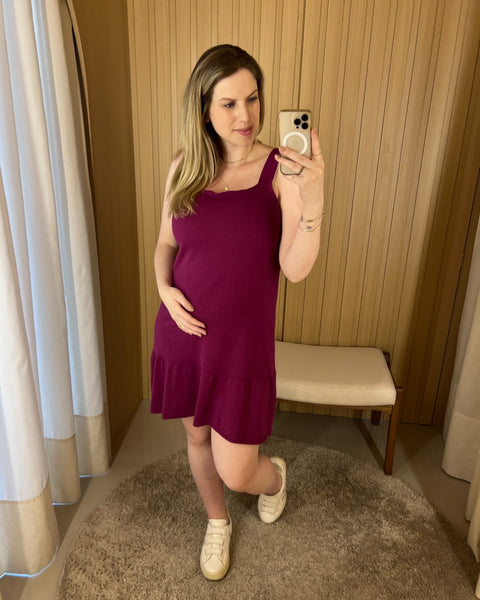 Vestido em Tricot - Luiza com decote quadrado e modelagem evasê