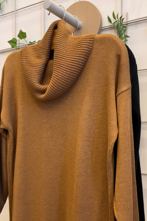 Vestido Tricot Minimalista - Ali com gola alta e modelagem reta