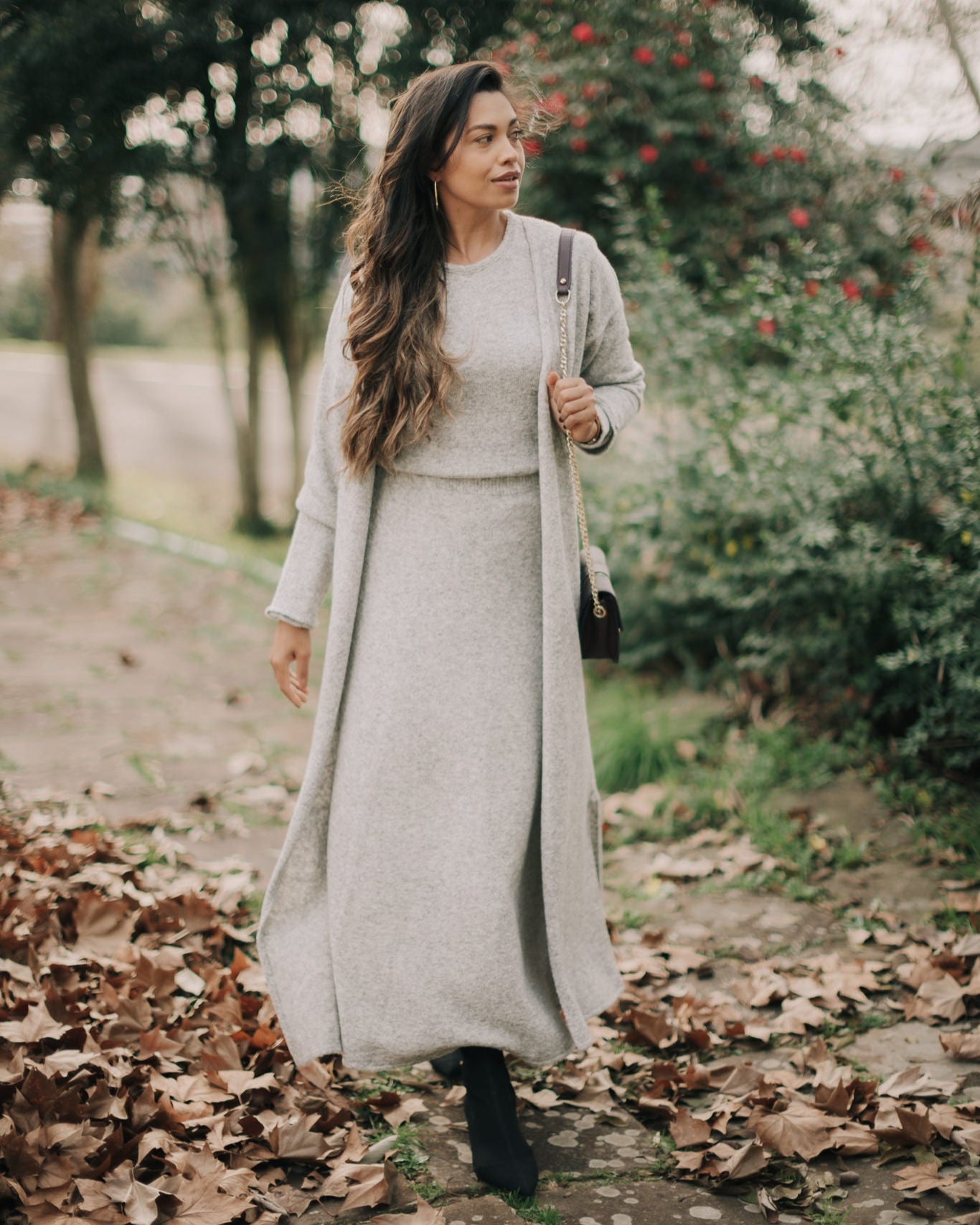 Conjunto em Tricot Londres ( Blusa + Saia + Casaco)